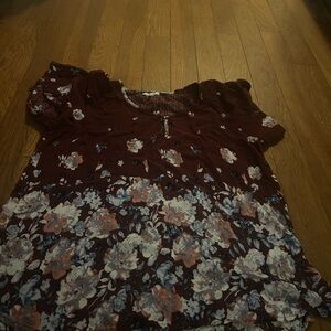 Maurices Burgundy and White Floral Blouse